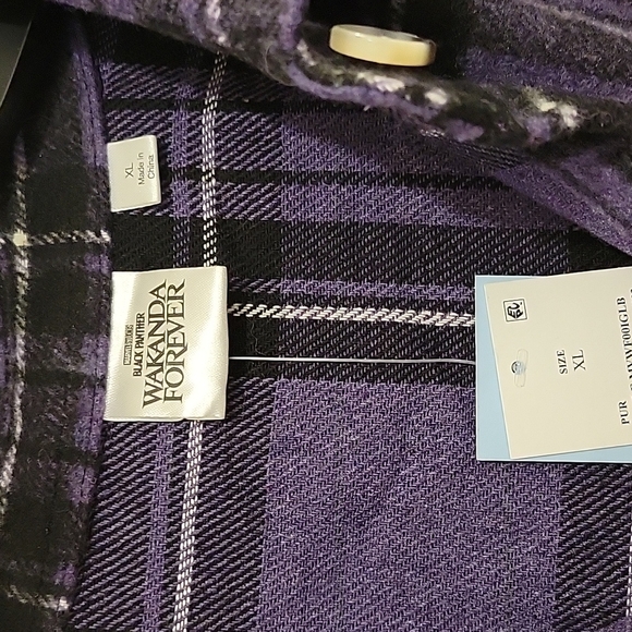 NWT Marvel Studios Black Panther Wakanda Forever Flannel Shirt sz XL - Picture 7 of 7